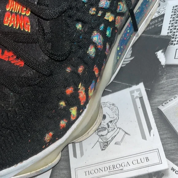 ? ? ?• ? NIKE x JAMES GANG ?• ??? My in hand look at the LeBron 21 “James Gang”. So fire  main image 4